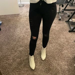 Black skinny jeans